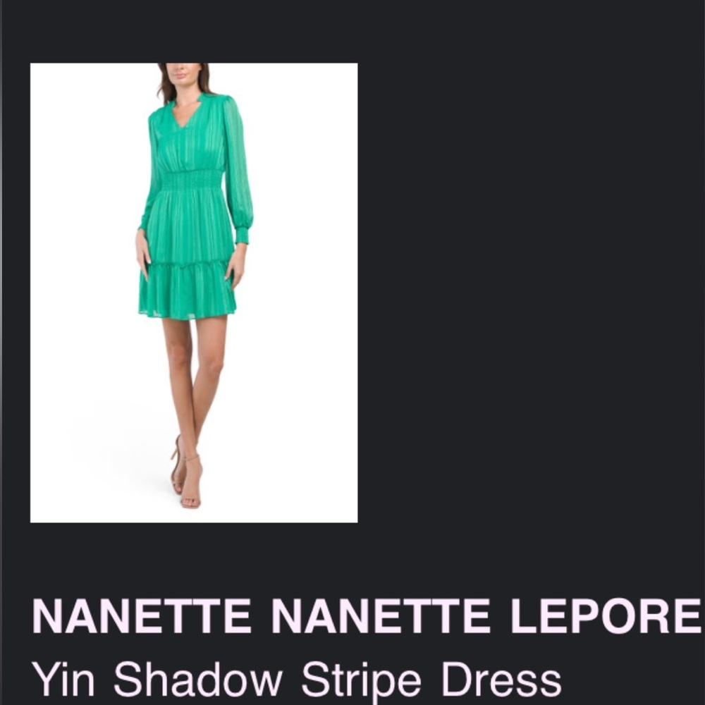 Perfect light winter dress, perfect for the holidays